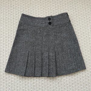 New ARDEN B mini wool herringbone pleated skirt